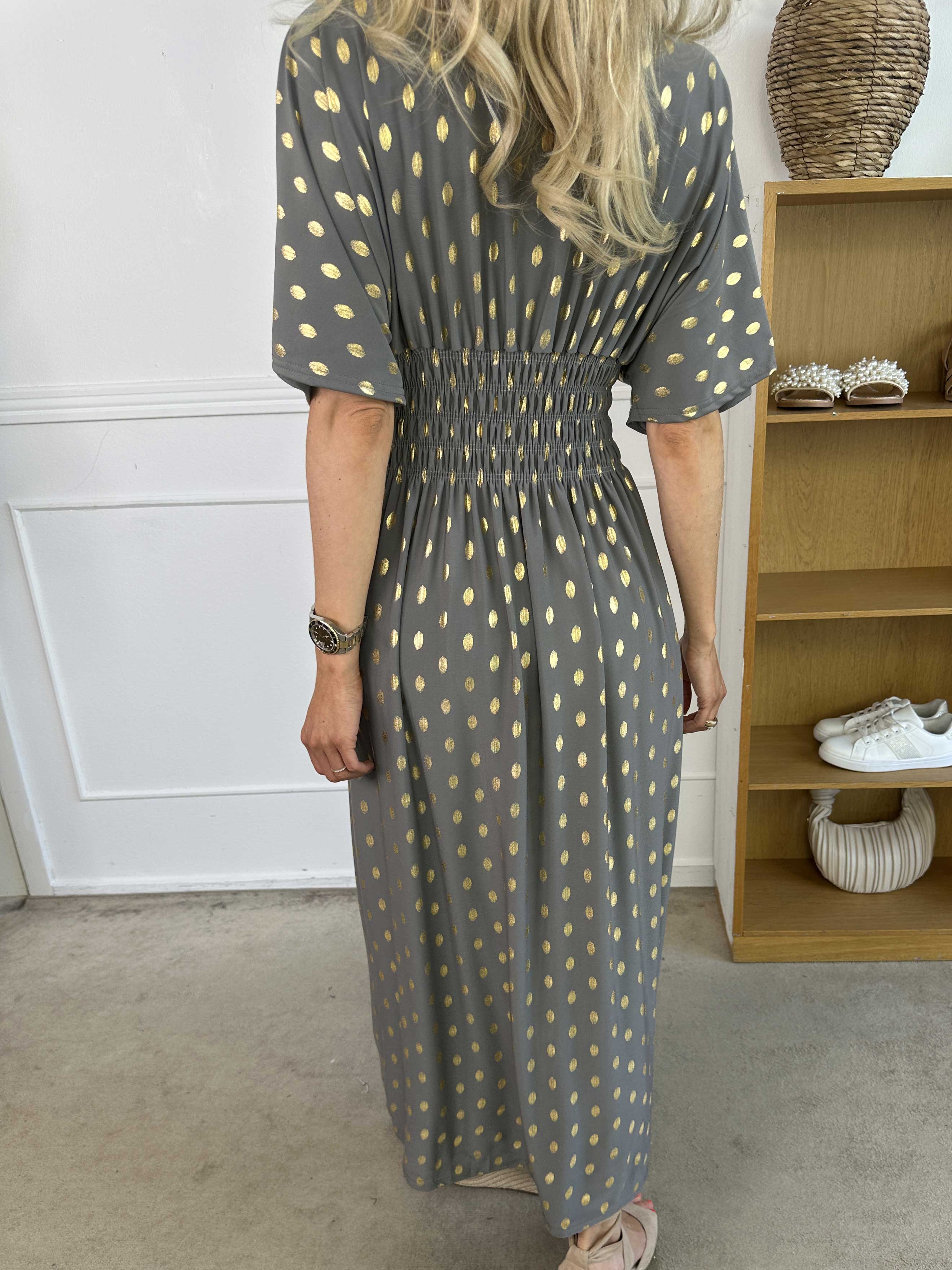 Pams Dot - Lang elastisk kjole med prikket detaljer